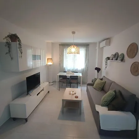 Pilar Apartment *